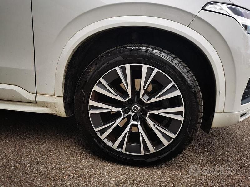 Gebraucht Volvo XC90 235 PS (172 kW) 2021 Weiß SUV