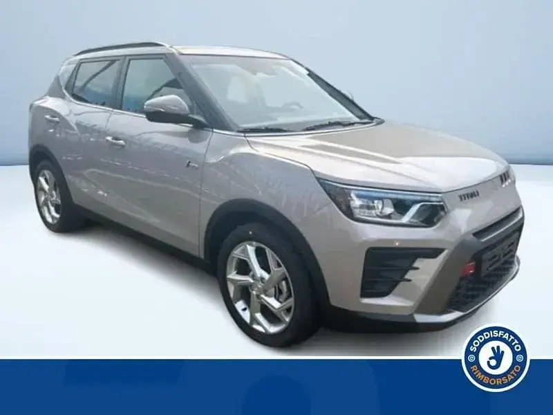 Usata KGM Tivoli 163 CV (119 kW) 2026 Beige SUV