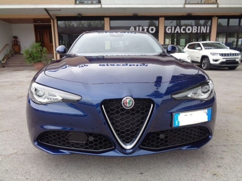 Usato 2021 Alfa Romeo Giulia 2.1 Diesel 160 CV (28.900 €)
