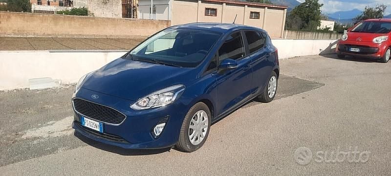 Usata Ford Fiesta 85 CV (62 kW) 2019 Blu Utilitaria