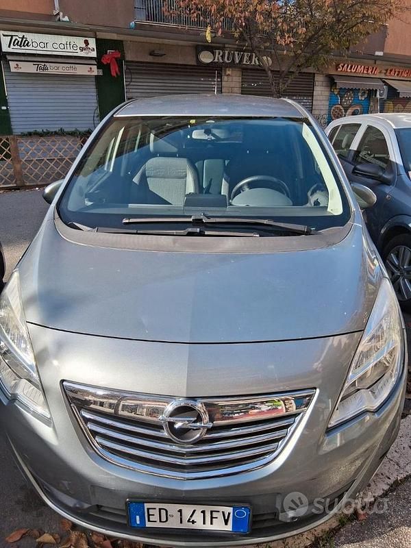 Usata Opel Meriva 120 CV (88 kW) 2010 Grigio Monovolume