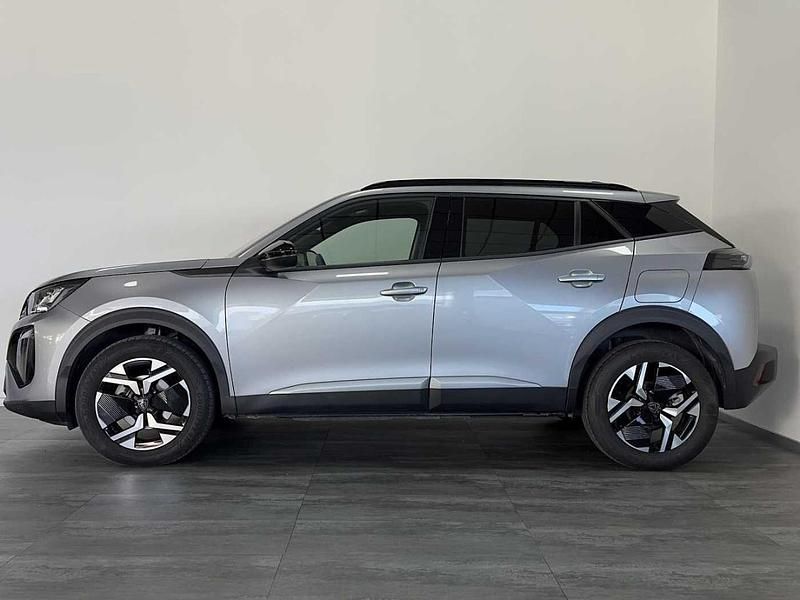 Usata Peugeot 2008 Allure 102 CV (75 kW) 2025 Grigio SUV