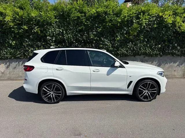 Usata BMW X5 M Sport 285 CV (209 kW) 2021 Bianco SUV