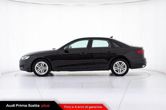 Usata Audi A4 Advanced Plus 163 CV (119 kW) 2024 Nero brillante Berlina