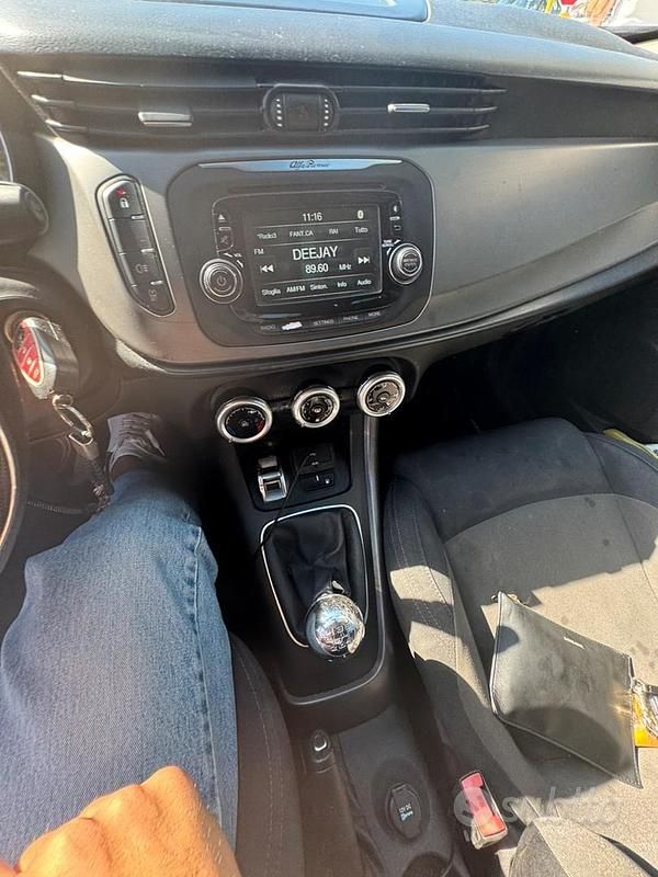 Usata Alfa Romeo Giulietta 120 CV (88 kW) 2015 Grigio Utilitaria