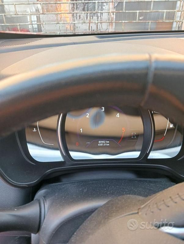 Second-hand Renault Kadjar 110 CP (80 kW) 2016 Roșu SUV