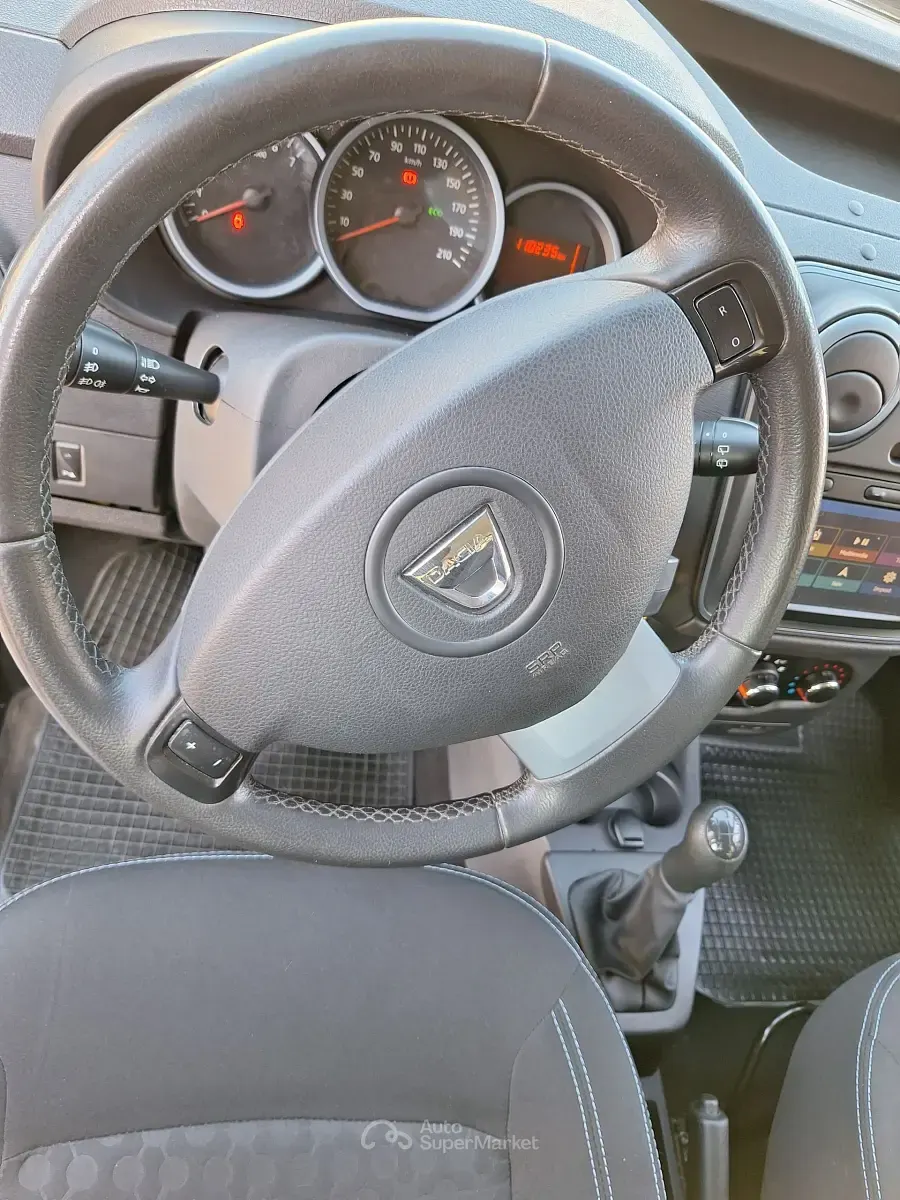Gebraucht Dacia Dokker Stepway 90 PS (66 kW) 2016 Blau Van / Kleinbus