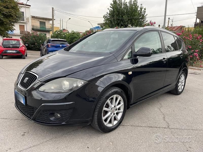 Usata Seat Altea XL 105 CV (77 kW) 2013 Nero Monovolume