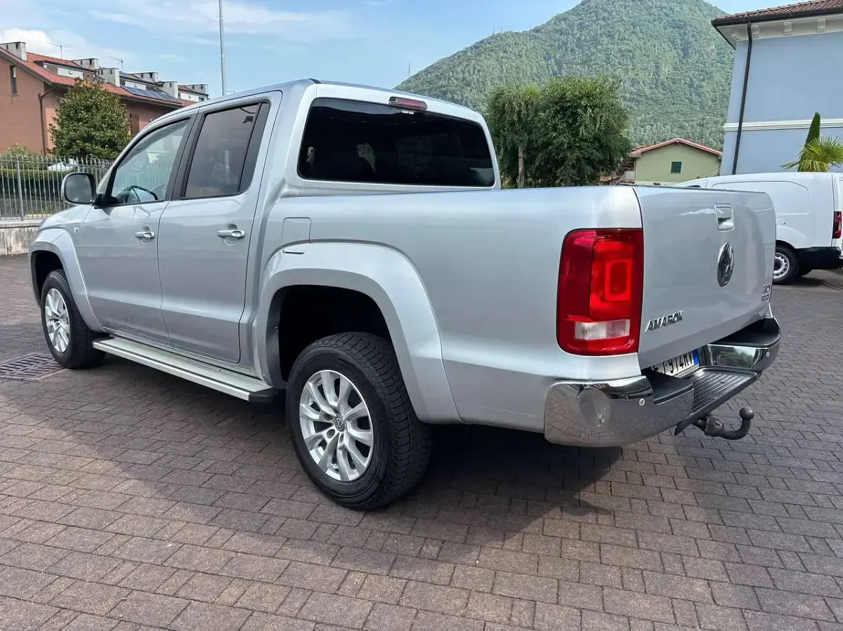 Usata VW Amarok 163 CV (119 kW) 2011 Argento Pick-up