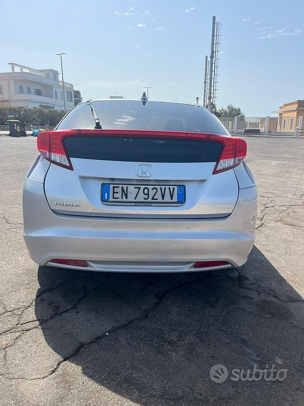 Usata Honda Civic 120 CV (88 kW) 2013 Grigio Berlina