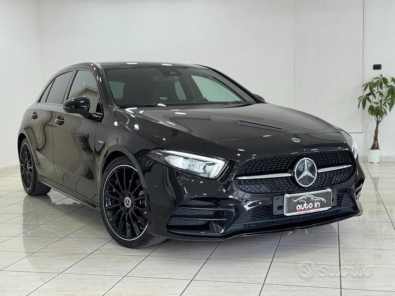 Usata Mercedes A180 Premium 115 CV (84 kW) 2021 Nero Berlina