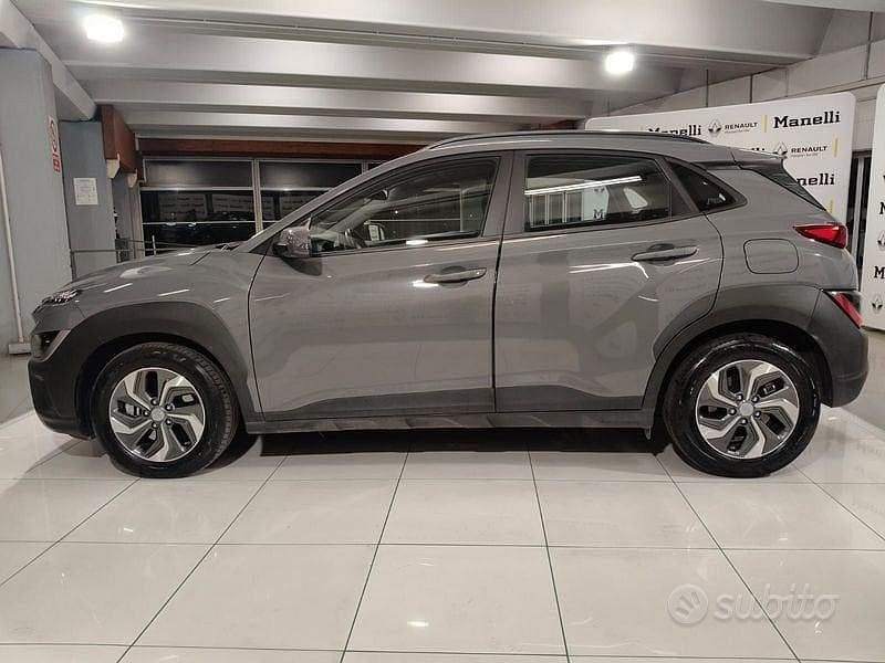 Usata Hyundai Kona 141 CV (103 kW) 2022 Grigio SUV
