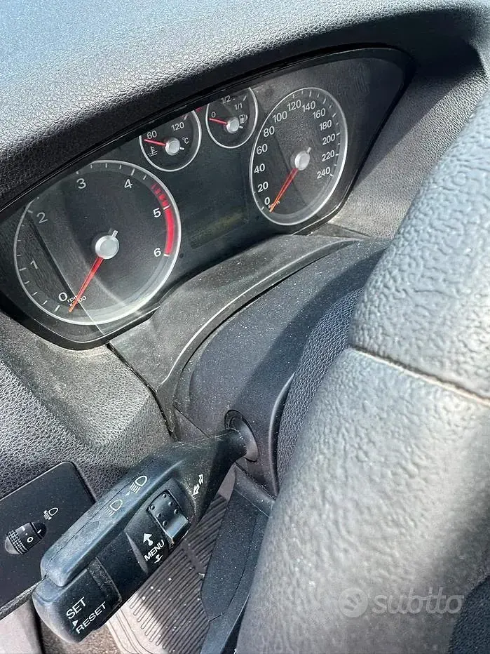 Usata Ford Focus Style 90 CV (66 kW) 2005 Station wagon