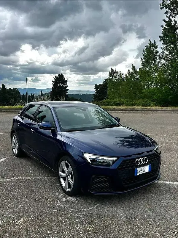 Usata Audi A1 Sportback Ambiente 150 CV (110 kW) 2023 Blu Utilitaria