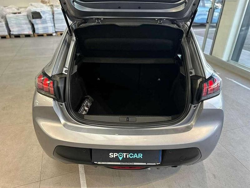 Usata Peugeot 208 Active 101 CV (74 kW) 2021 Grigio Utilitaria