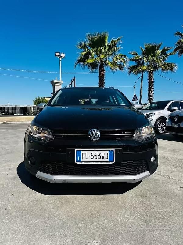 Usata VW Polo Cross 90 CV (66 kW) 2017 Nero Utilitaria