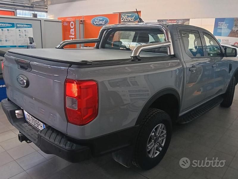 Usata Ford Ranger XLT 170 CV (125 kW) 2024 Grigio Pick-up
