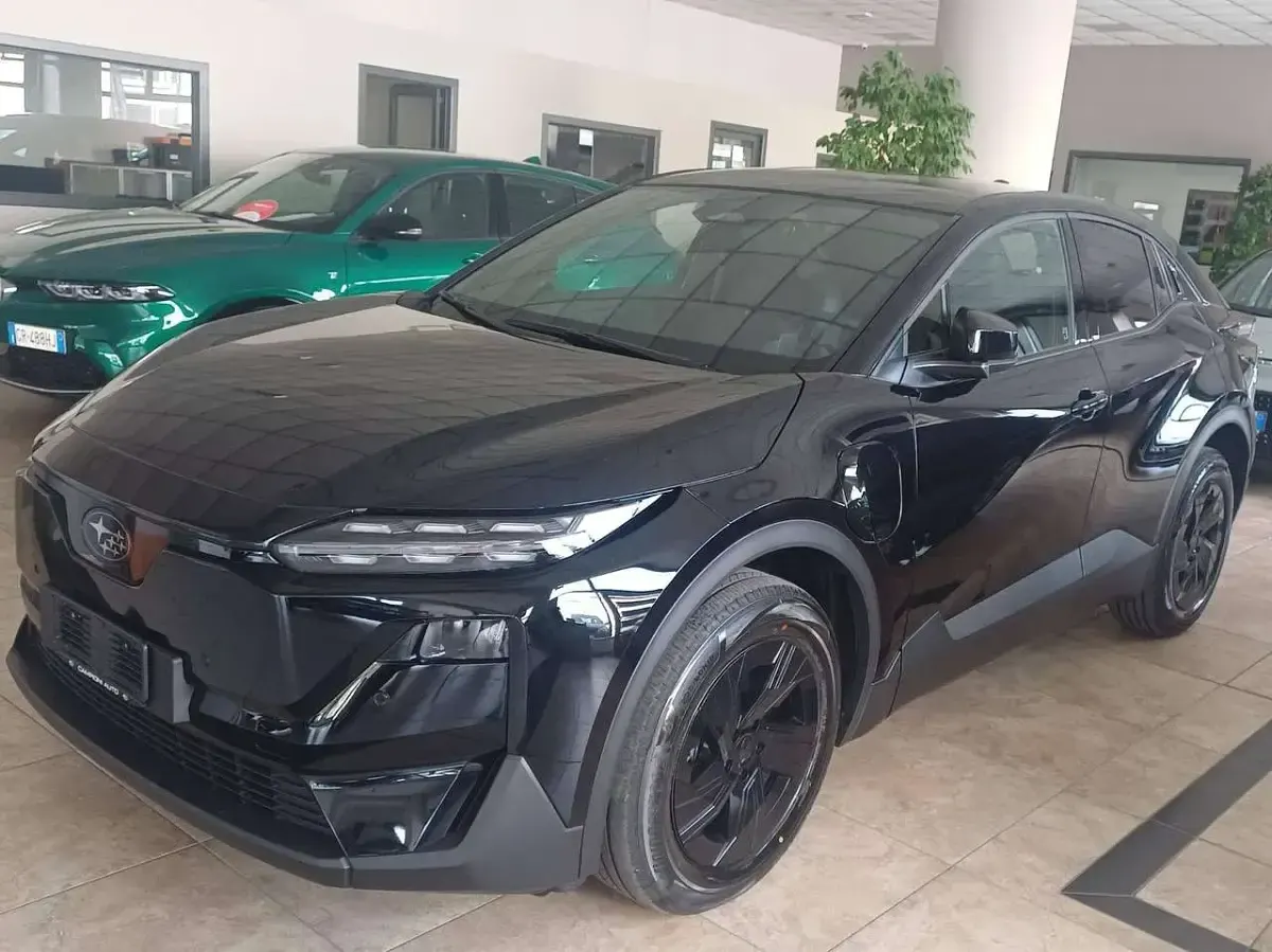 Nuova Subaru Uncharted 122 kW (167 CV) 2026 Nero SUV