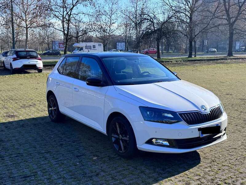 Bianco Usata 2018 Skoda Fabia Ambition Due volumi | 9100 € (Buon prezzo) - Immagine 1/4