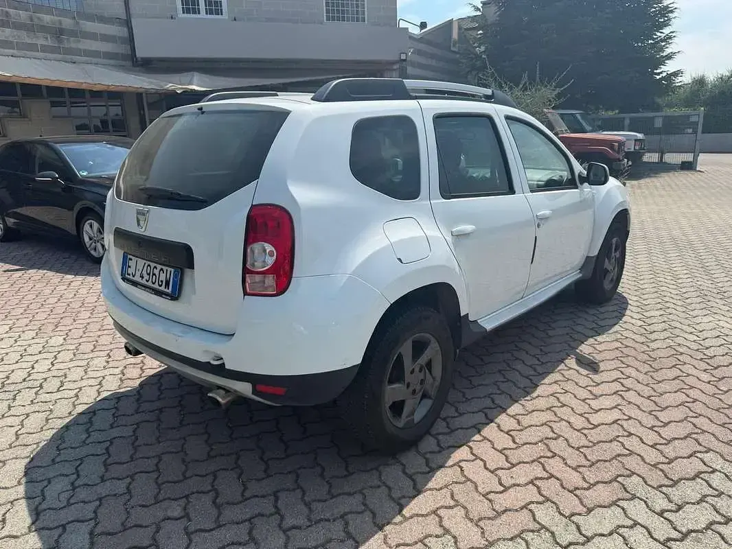 Usata Dacia Duster Lauréate 105 CV (77 kW) 2012 SUV