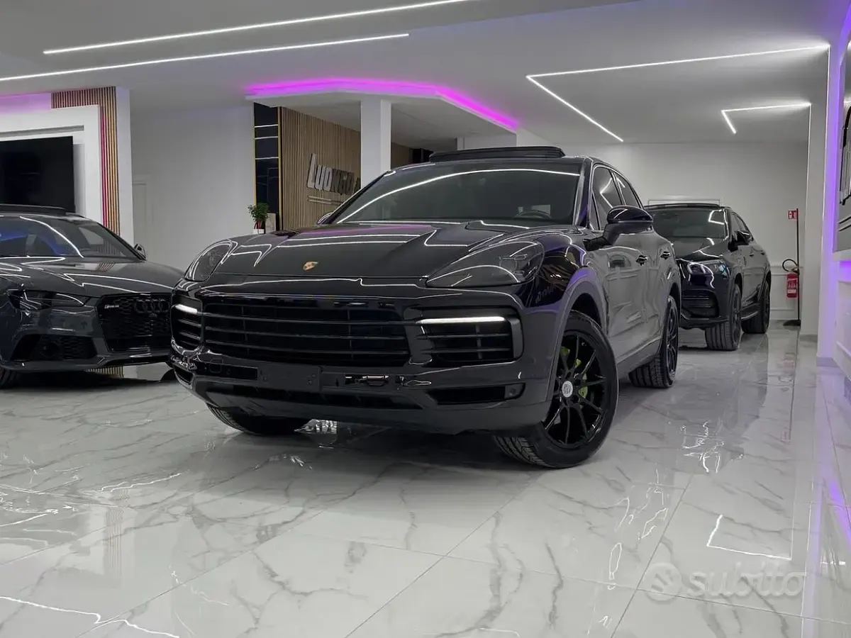Usata Porsche Cayenne 340 CV (250 kW) 2020 Nero SUV
