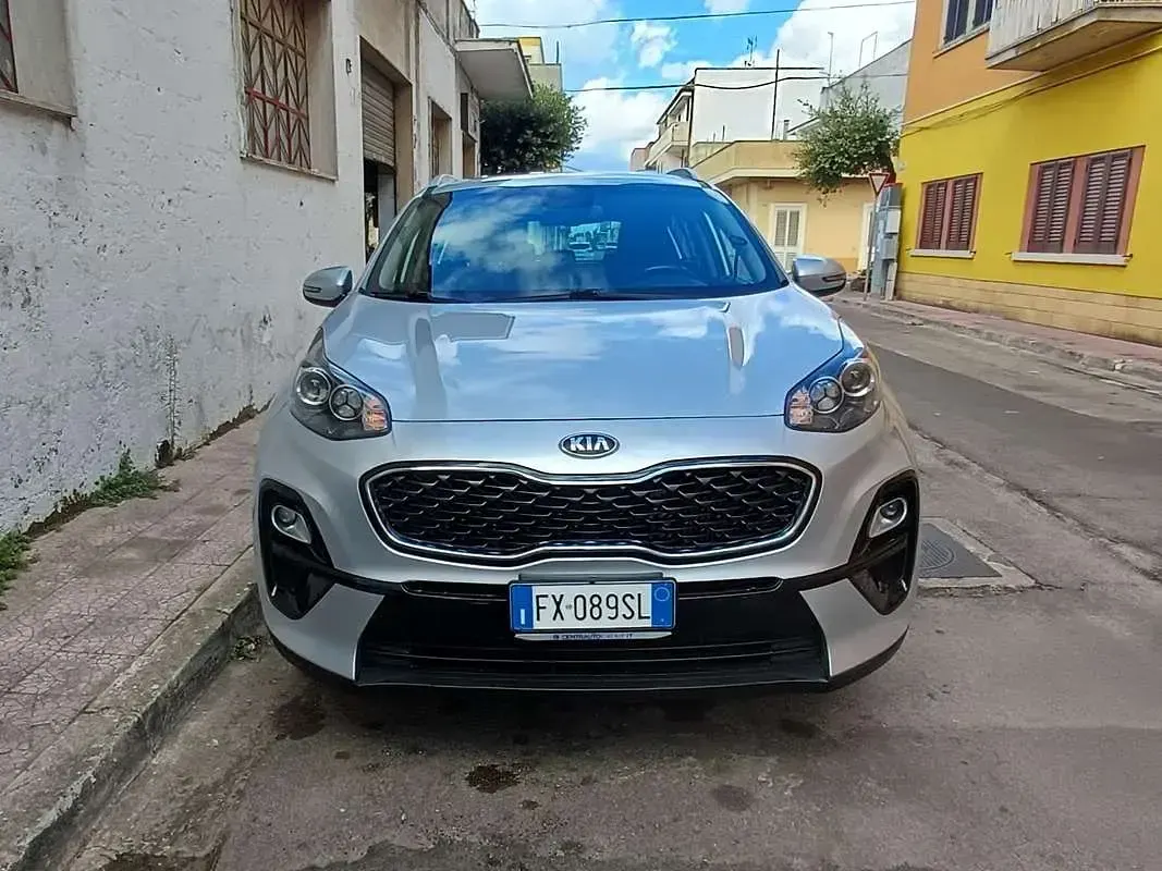 Usata Kia Sportage 136 CV (100 kW) 2019 Argento SUV