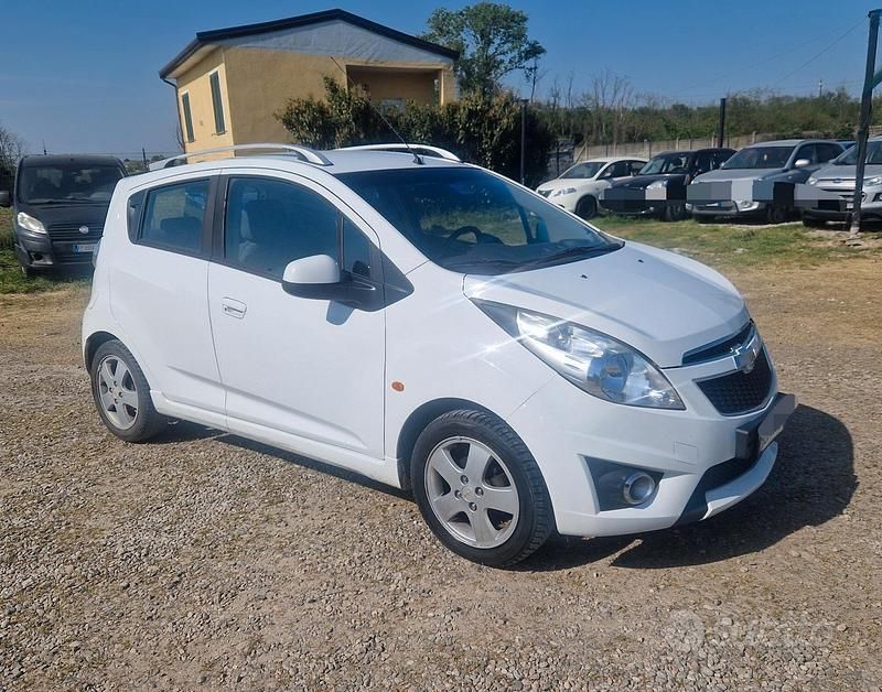 Usata Chevrolet Spark LT 81 CV (59 kW) 2011 Bianco Utilitaria