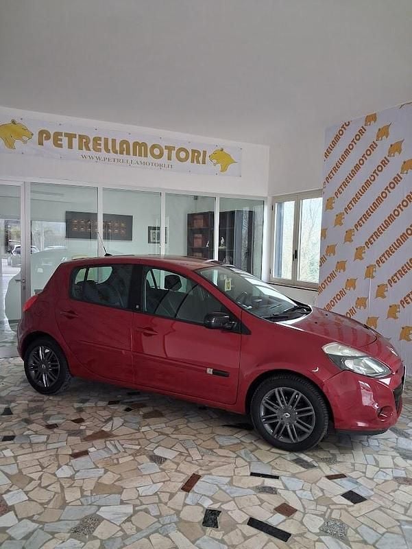 Usata Renault Clio II 75 CV (55 kW) 2010 Rosso Berlina