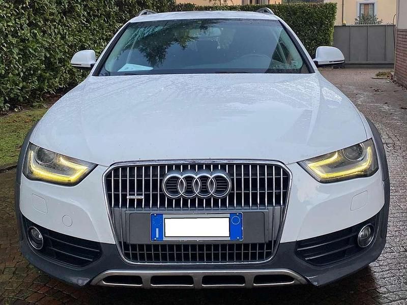 Usata Audi A4 Allroad Business 190 CV (139 kW) 2014 Bianco Station wagon