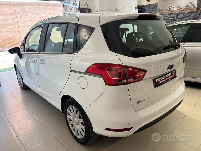 Usata Ford B-MAX Business Edition 75 CV (55 kW) 2017 Bianco Monovolume