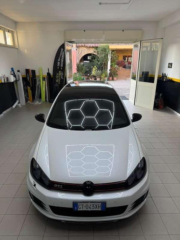 Usata VW Golf VI GTI 211 CV (155 kW) 2011 Bianco Utilitaria