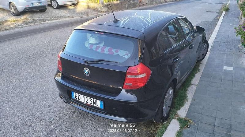 Usata BMW 118 143 CV (105 kW) 2010 Utilitaria