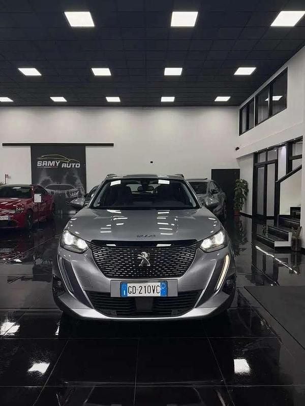 Grigio Usata 2021 Peugeot 2008 Allure SUV | 15.990 € (Buon prezzo) - Immagine 1/4