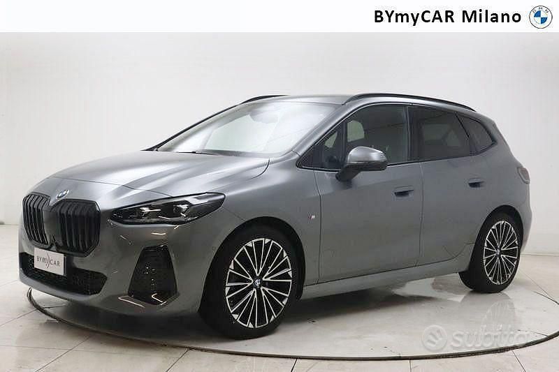 Usata BMW 218 Active Tourer Comfort Edition 150 CV (110 kW) 2024 Grigio Monovolume