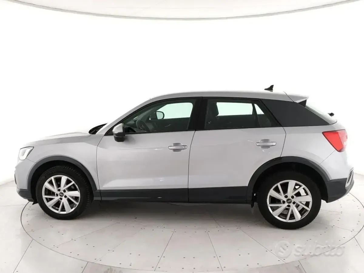 Usata Audi Q2 Advanced 150 CV (110 kW) 2023 Grigio SUV