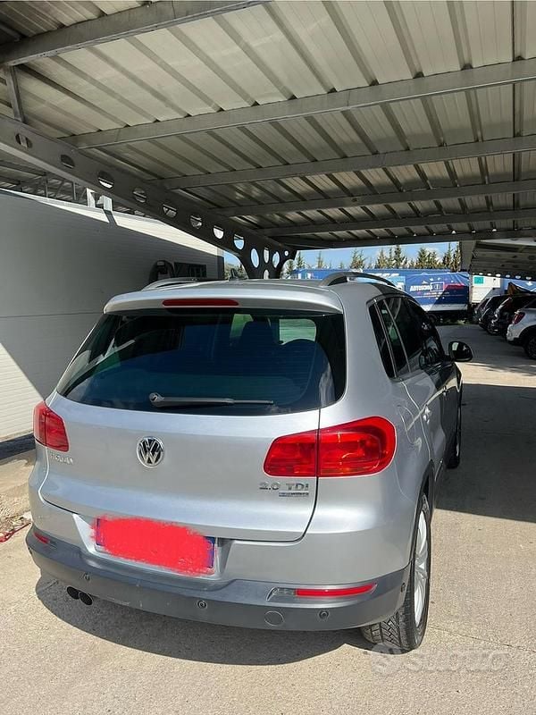 Usata VW Tiguan 140 CV (102 kW) 2012 Grigio SUV