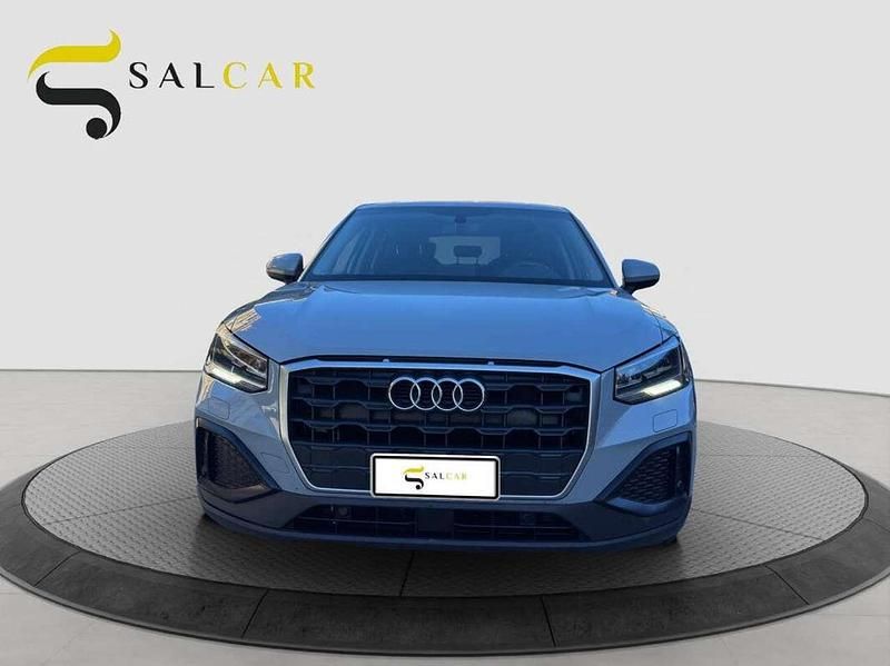 Usata Audi Q2 Ambiente 116 CV (85 kW) 2021 Argento SUV