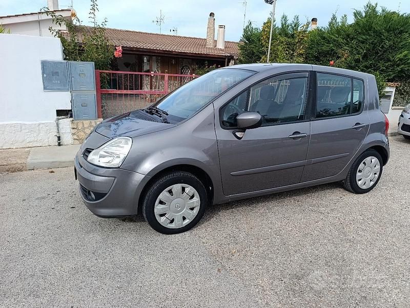 Usata Renault Modus 112 CV (82 kW) 2010 Monovolume