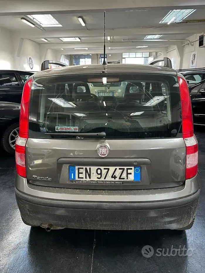 Usata Fiat Panda Dynamic 69 CV (50 kW) 2012 Grigio Utilitaria