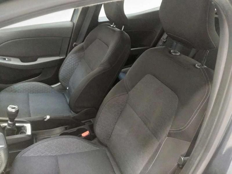 Begagnad Renault Clio V Zen 115 HK (84 kW) 2020 Grå Sedan