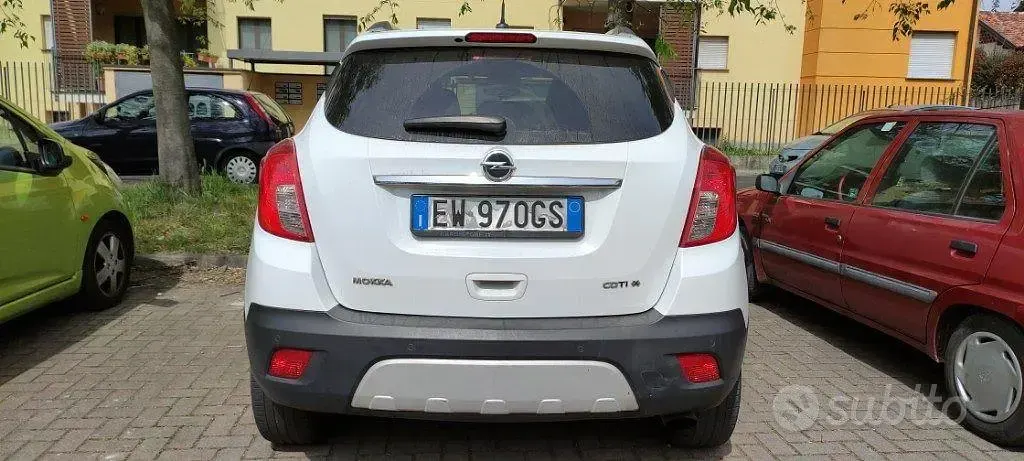 Usata Opel Mokka Cosmo 131 CV (96 kW) 2014 Bianco SUV