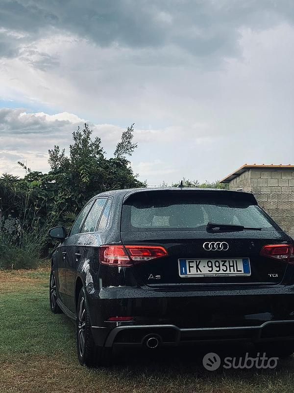 Usata Audi A3 Comfort 116 CV (85 kW) 2017 Nero Berlina
