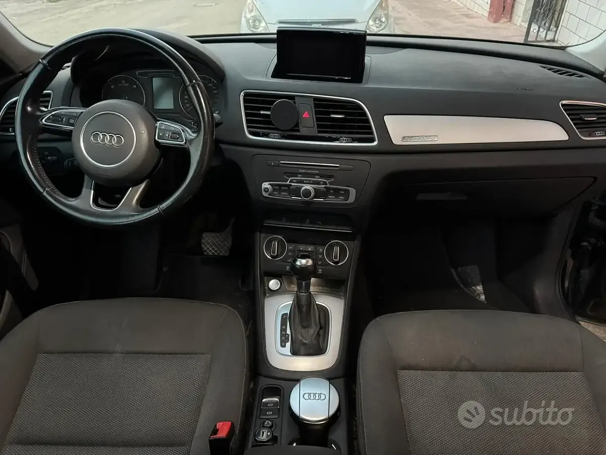 Usata Audi Q3 Business 150 CV (110 kW) 2015 Nero SUV