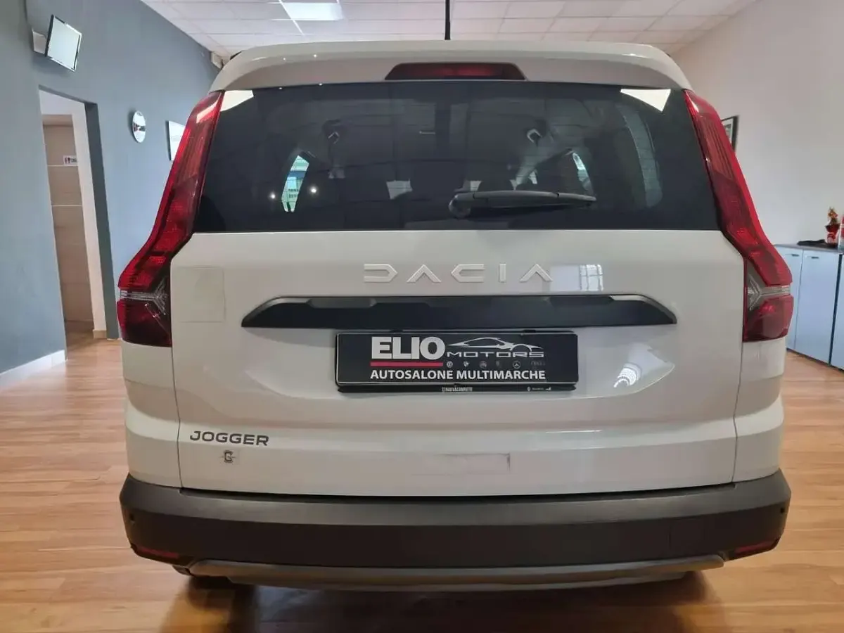 Gebraucht Dacia Jogger Extreme 110 PS (80 kW) 2023 Other Van / Kleinbus
