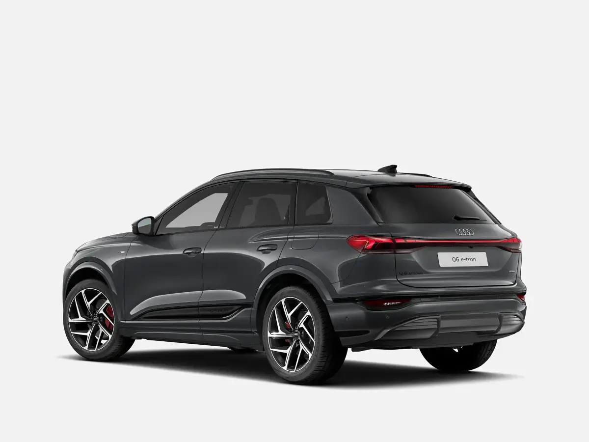 Nuova Audi Q6 e-tron S-Line 119 kW (163 CV) 2026 Grigio magnete SUV