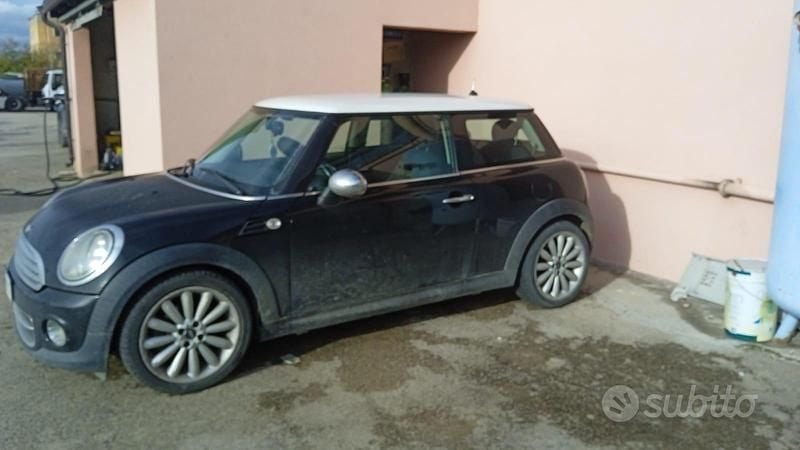 Usata Mini Cooper 112 CV (82 kW) 2011 Utilitaria