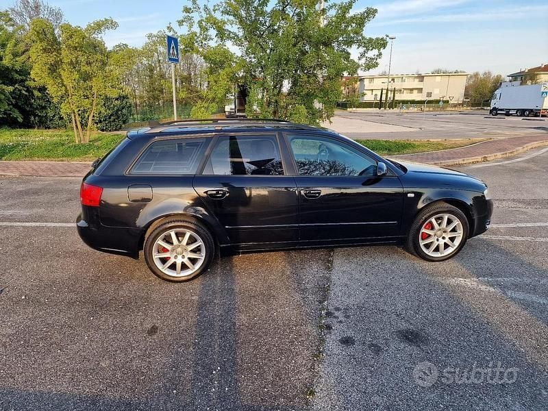 Usata Audi A4 140 CV (102 kW) 2006 Nero Station wagon