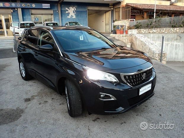 Usata Peugeot 3008 Allure 130 CV (95 kW) 2018 Blu SUV