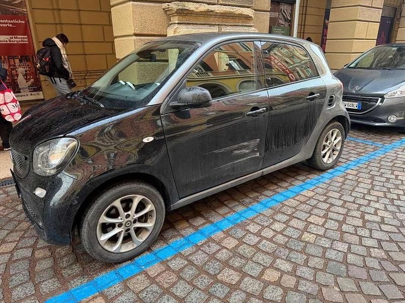 Usata 2016 Smart ForFour Utilitaria | 6999 € (Super prezzo) - Immagine 1/4