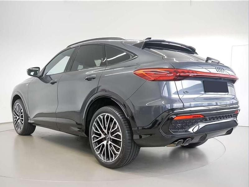 Usata Audi Q5 Sportback S-Line 204 CV (150 kW) 2026 Grigio SUV
